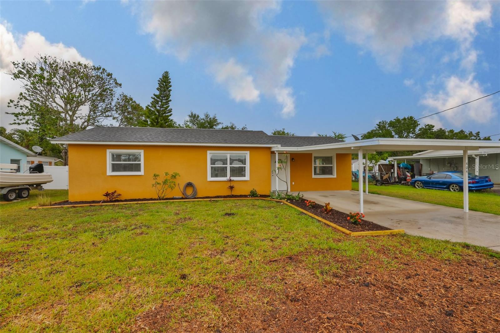 Image 4 of 41 For 404 12th Street Sw