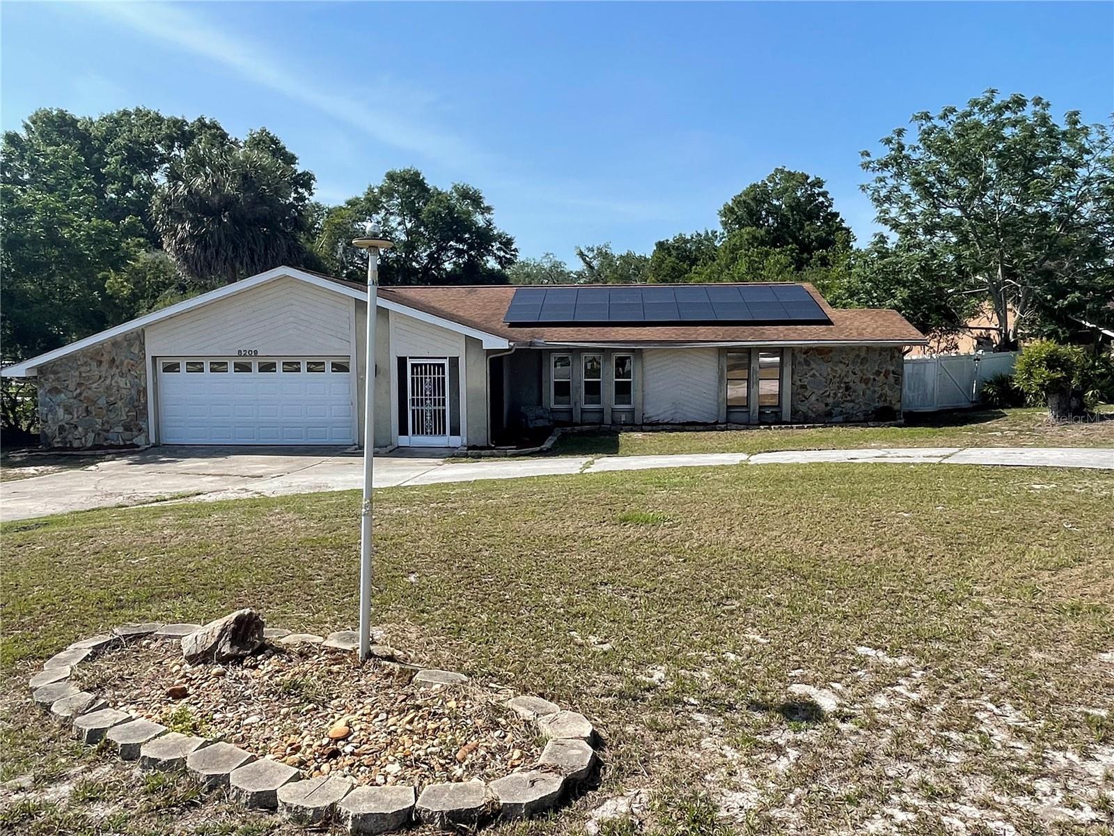 Image 18 of 29 For 8209 Chaucer Drive