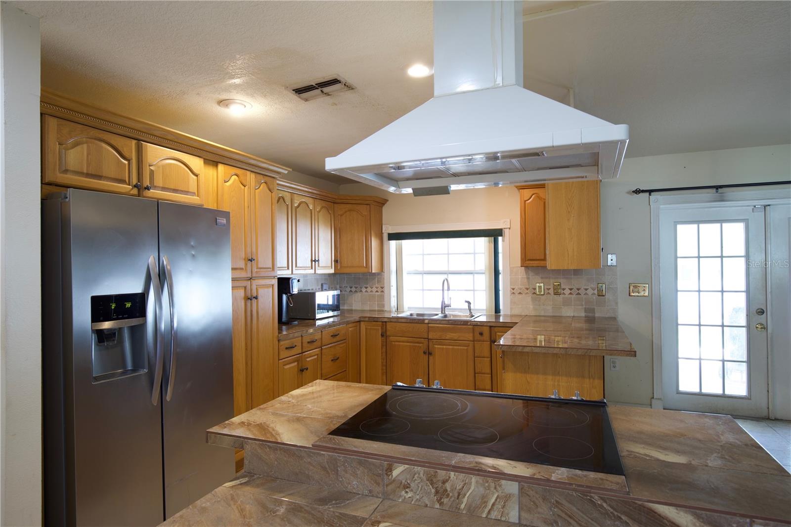 Image 25 of 29 For 8209 Chaucer Drive