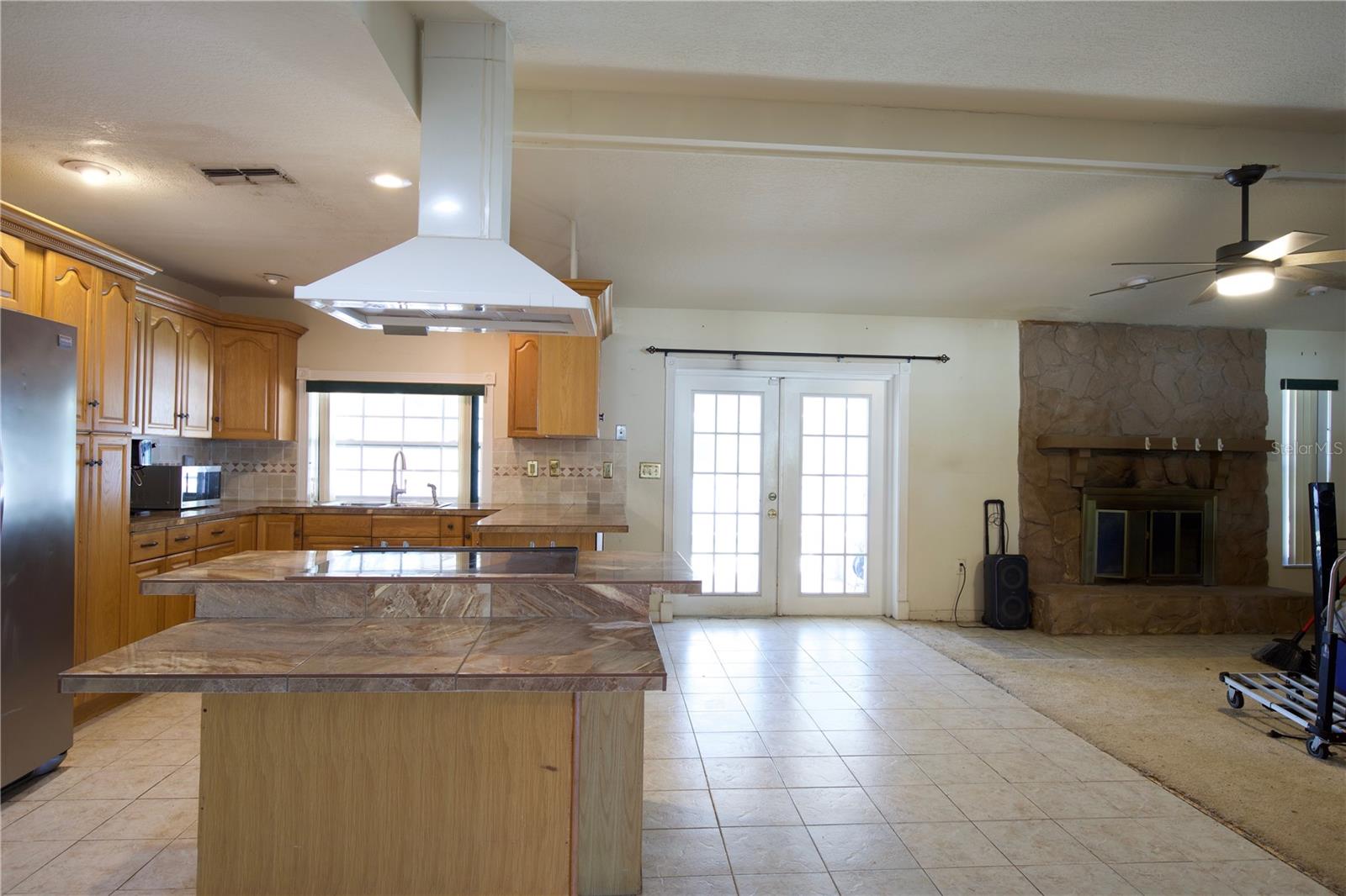Image 4 of 29 For 8209 Chaucer Drive
