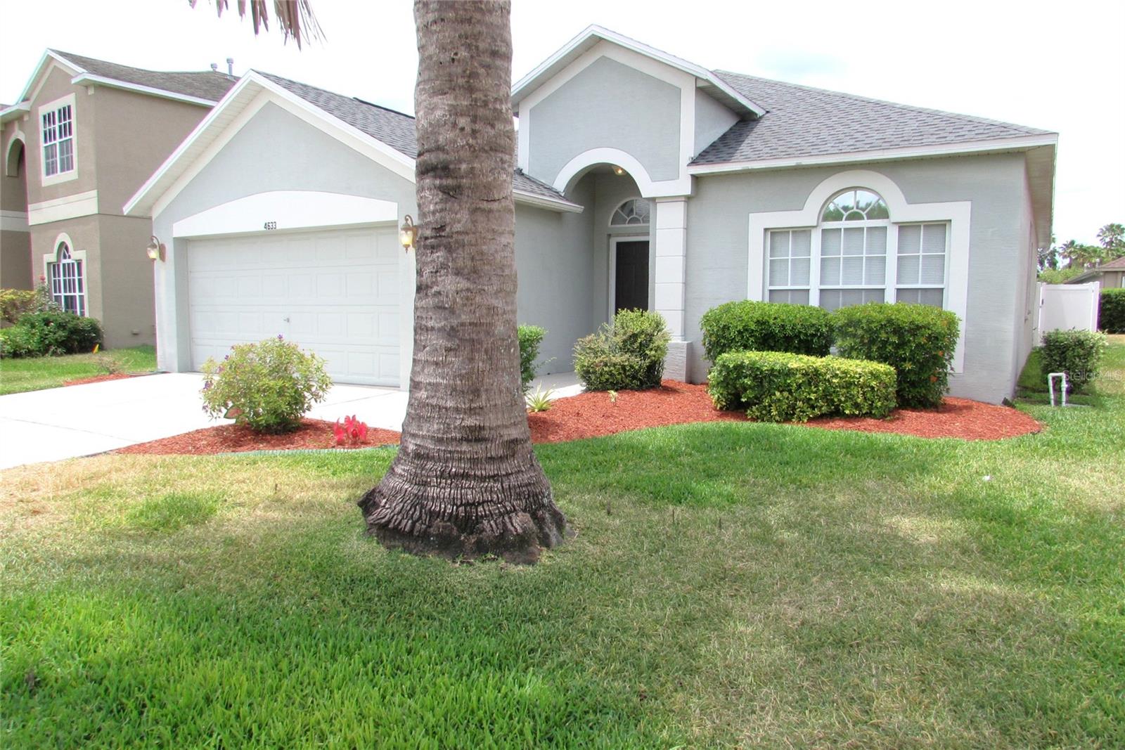 Listing photo id 0 for 4633 Mapletree Loop
