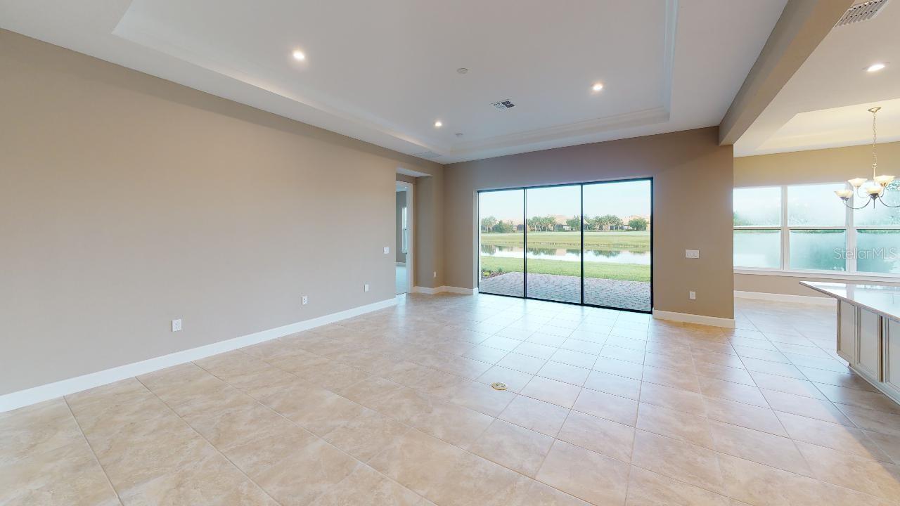Image 12 of 19 For 5653 Nevis Terrace