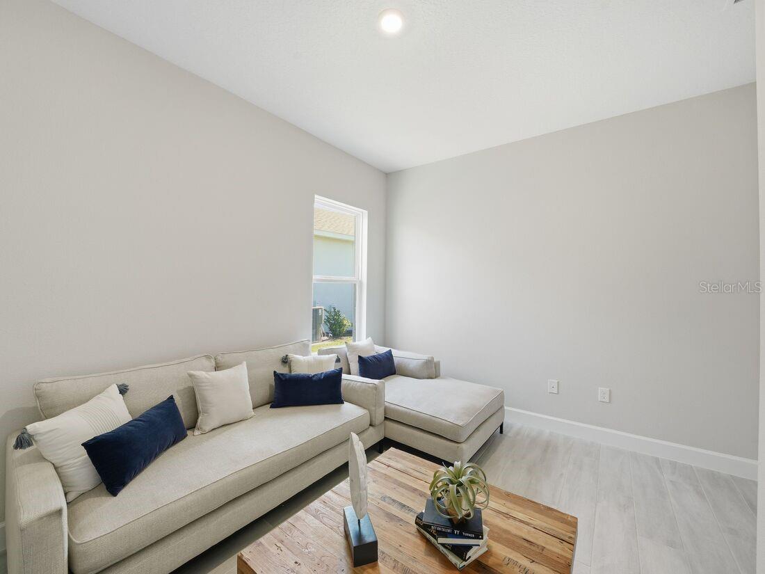 Image 26 of 48 For 5653 Nevis Terrace