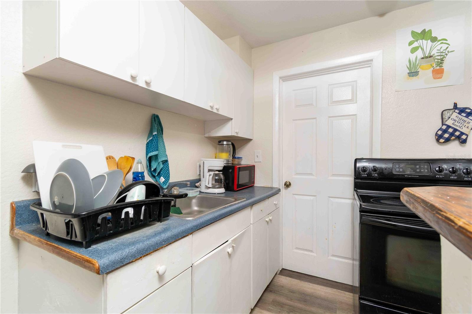 Image 12 of 26 For 1142 7th Street Nw