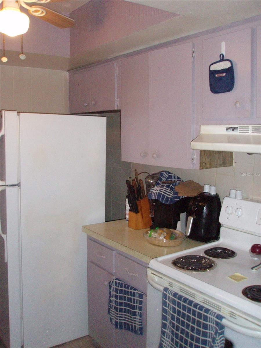 Image 4 of 11 For 4500 Bay Drive 145