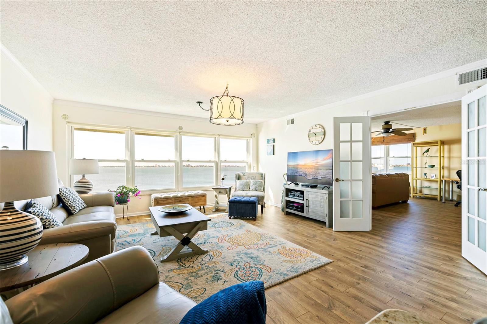 Image 3 of 59 For 5900 Shore Boulevard S 512