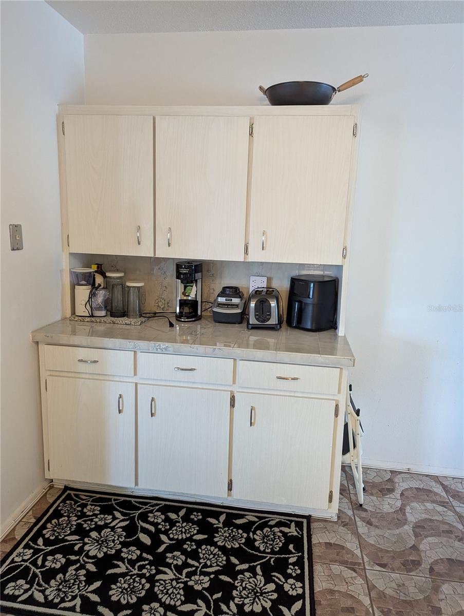Image 13 of 27 For 2380 World Parkway Boulevard 56