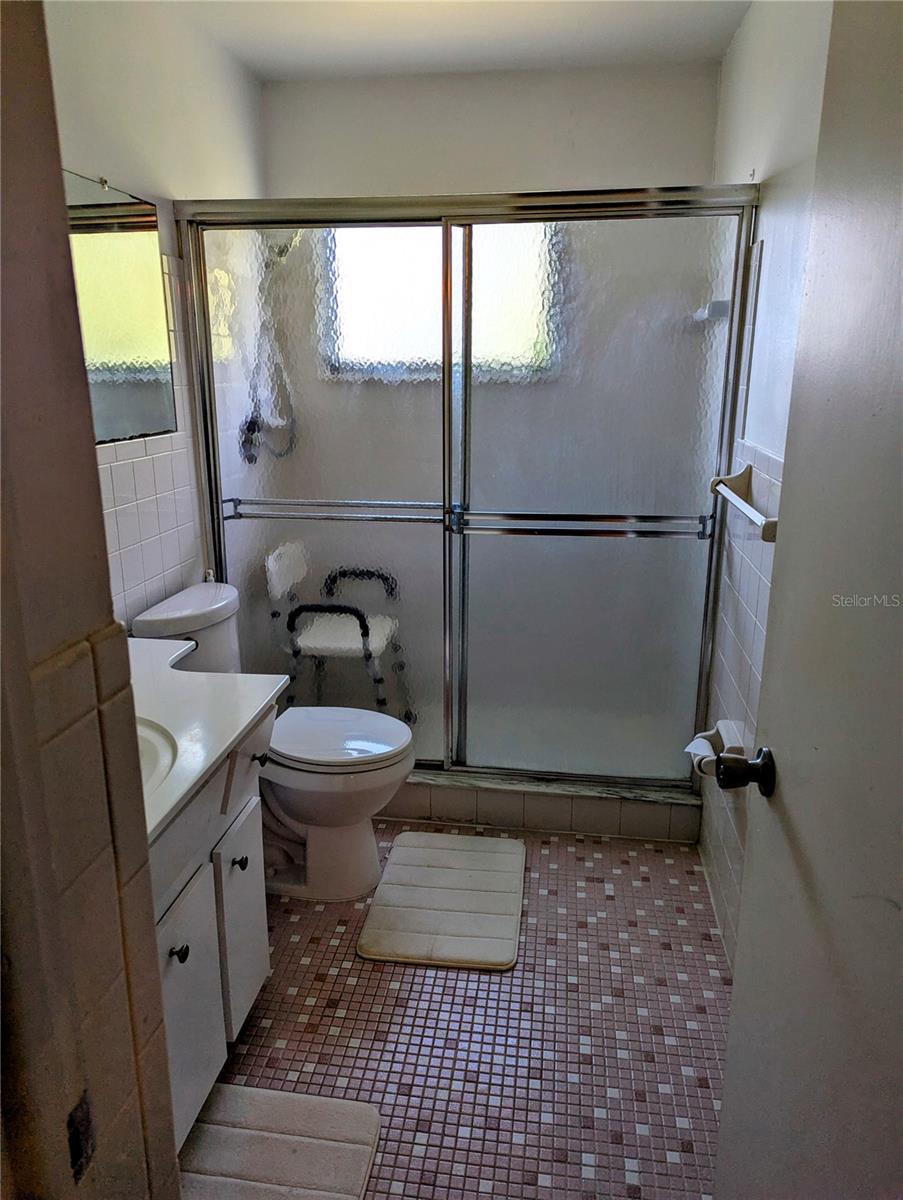 Image 19 of 27 For 2380 World Parkway Boulevard 56