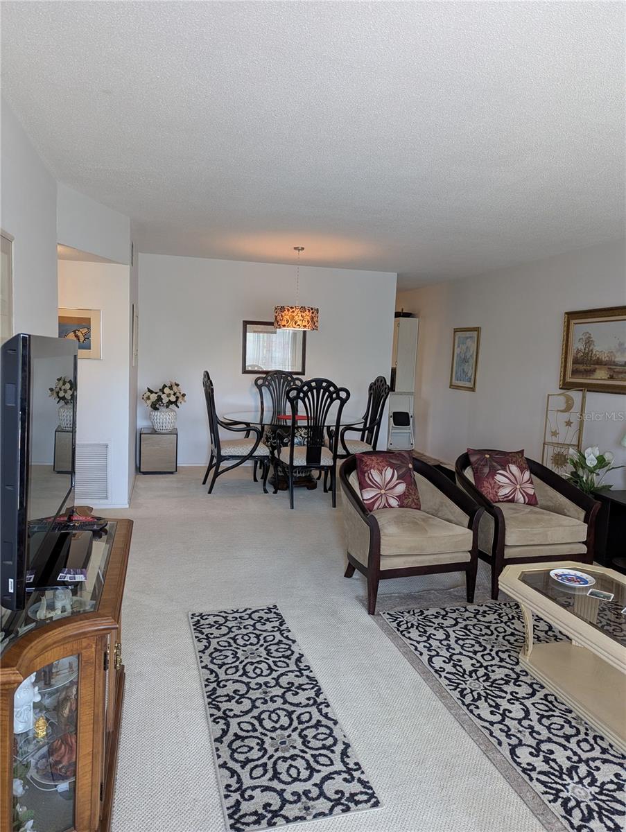 Image 6 of 27 For 2380 World Parkway Boulevard 56