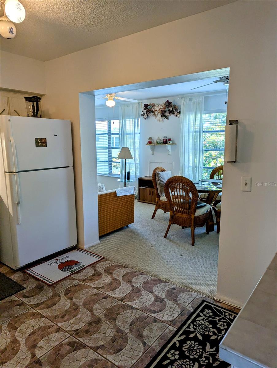 Image 9 of 27 For 2380 World Parkway Boulevard 56