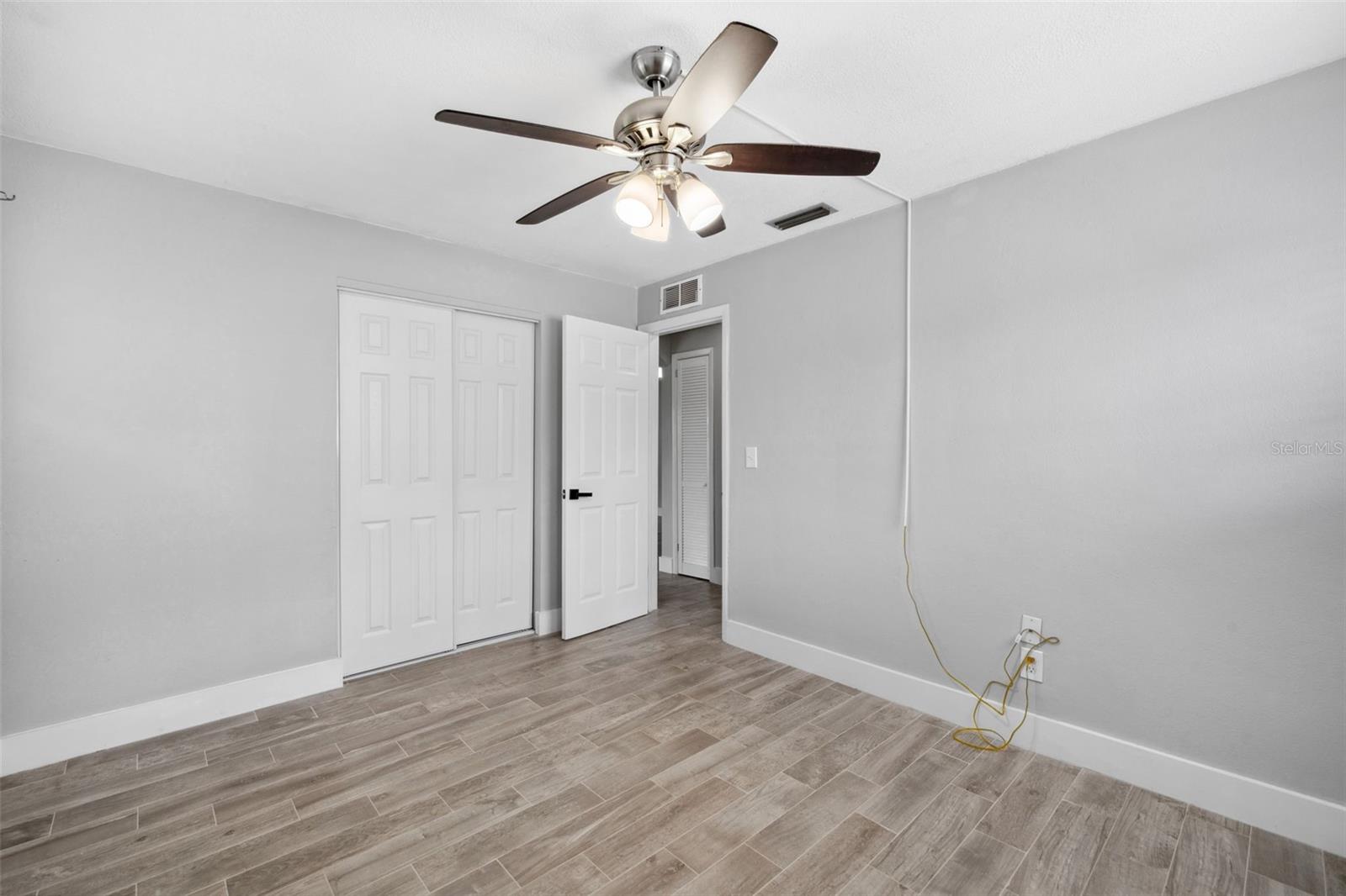 Image 28 of 39 For 6566 20th Street N