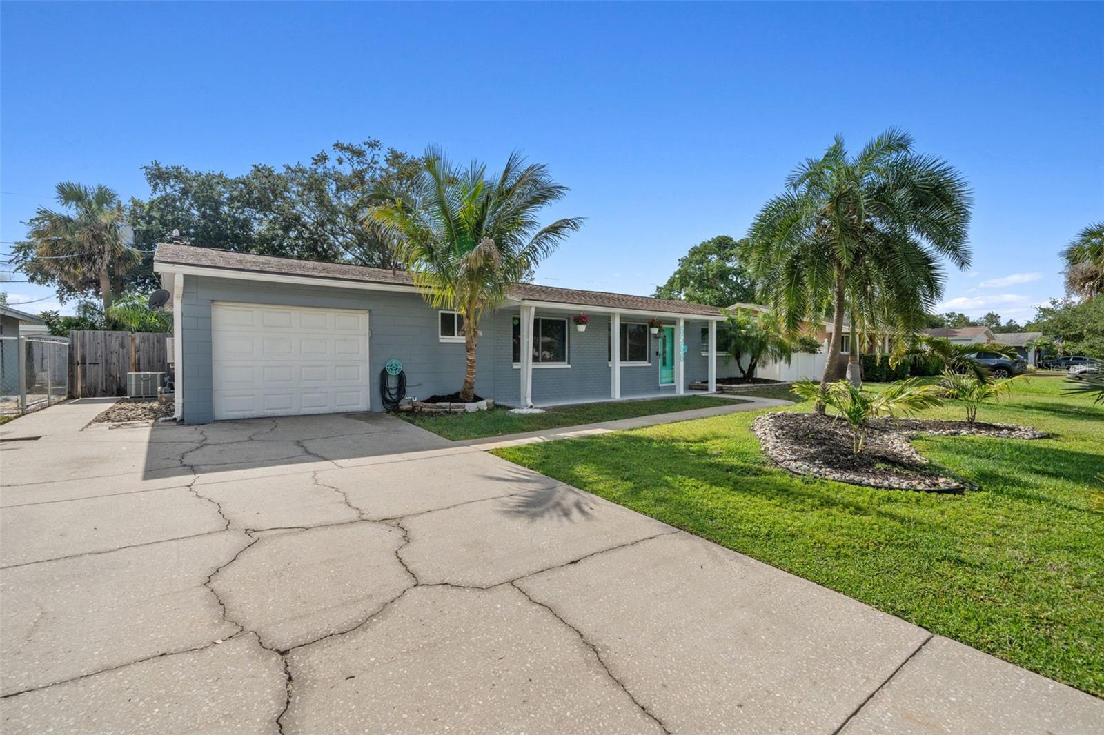 Image 33 of 39 For 6566 20th Street N