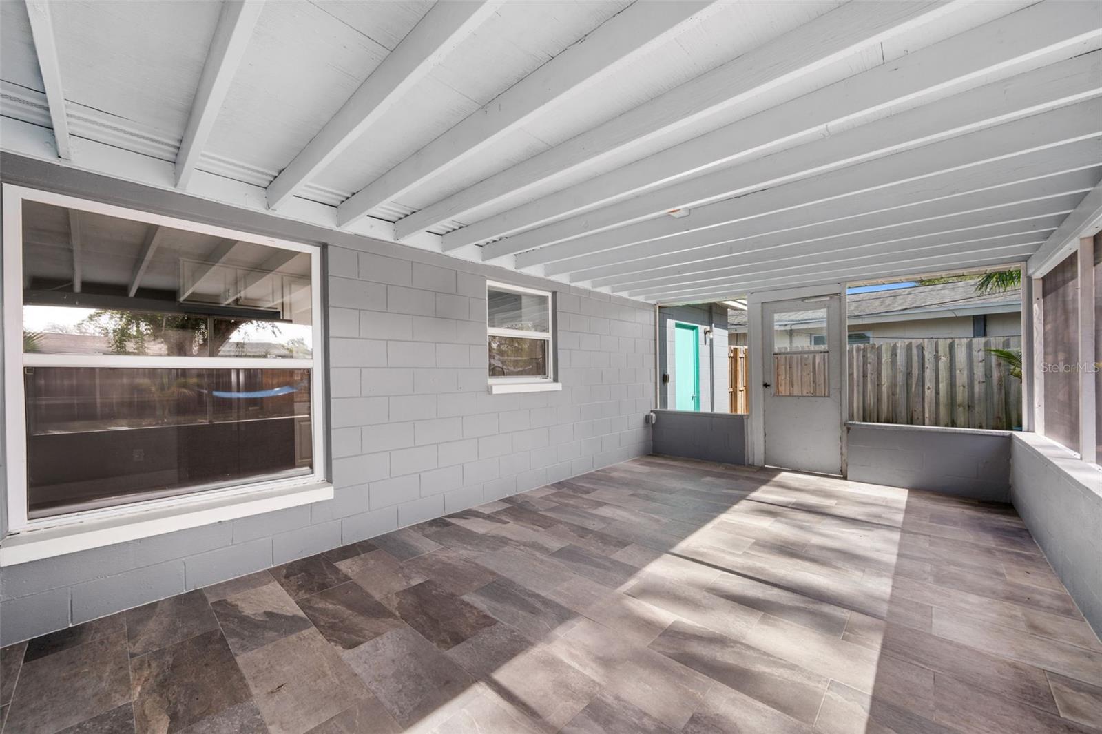 Image 8 of 39 For 6566 20th Street N