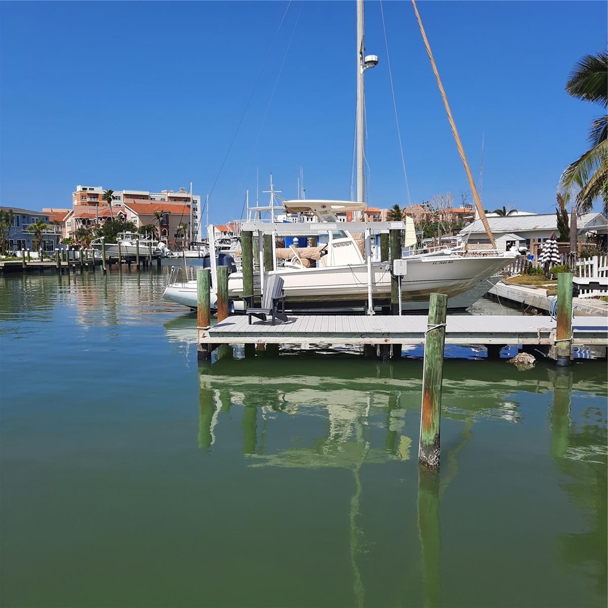 Image 6 of 13 For 319 Boca Ciega Dr