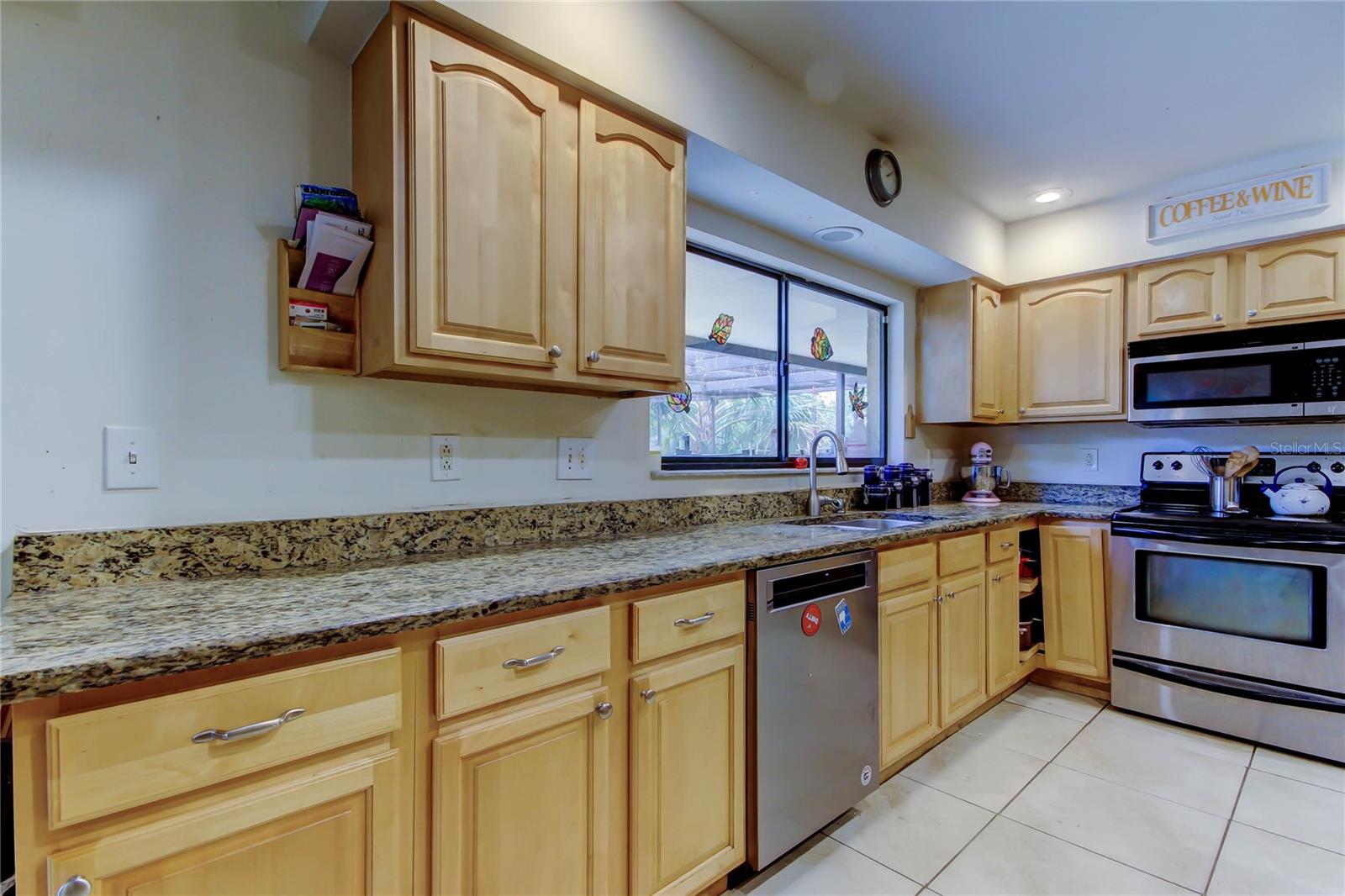Image 19 of 57 For 4908 Rockledge Circle