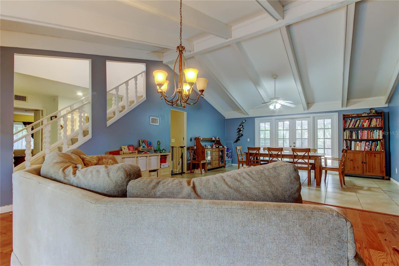 Image 5 of 57 For 4908 Rockledge Circle