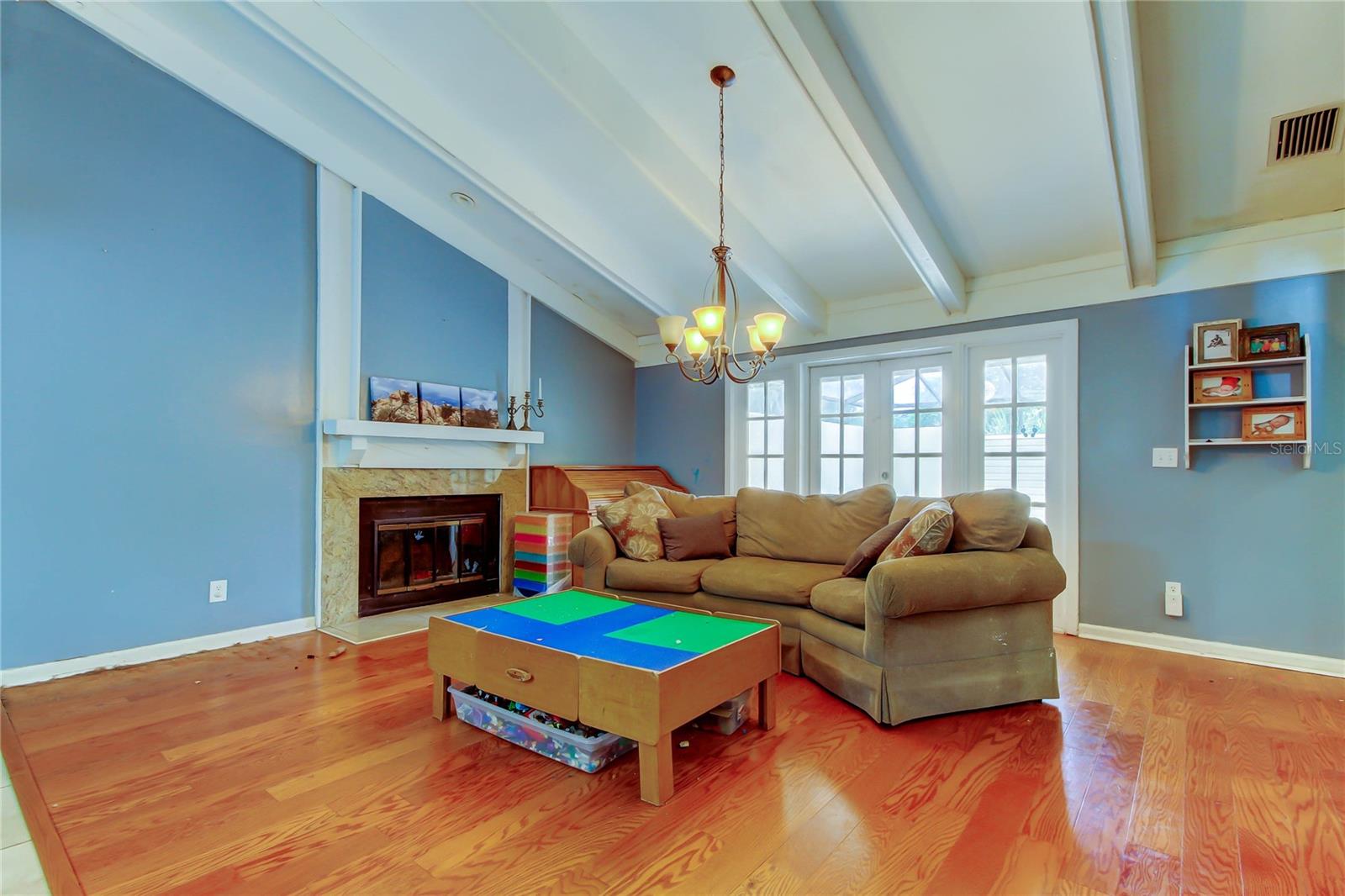 Image 7 of 57 For 4908 Rockledge Circle