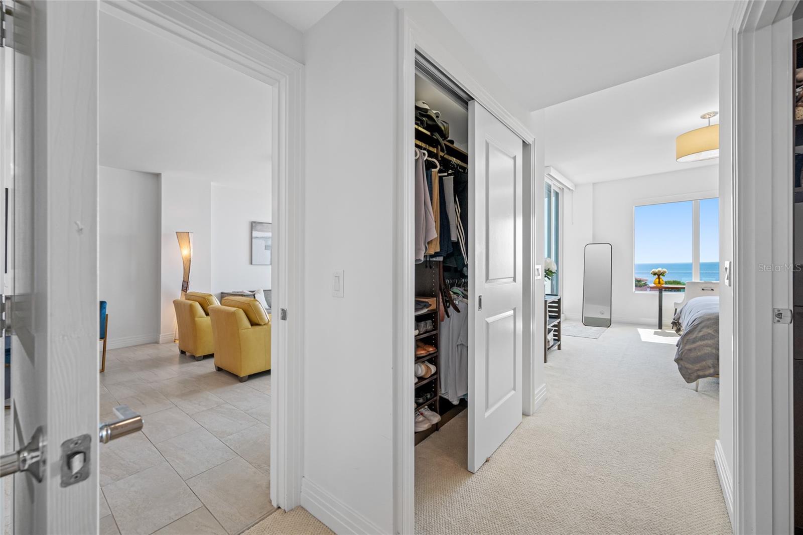 Listing photo id 25 for 1325 Snell Isle Boulevard Ne 810