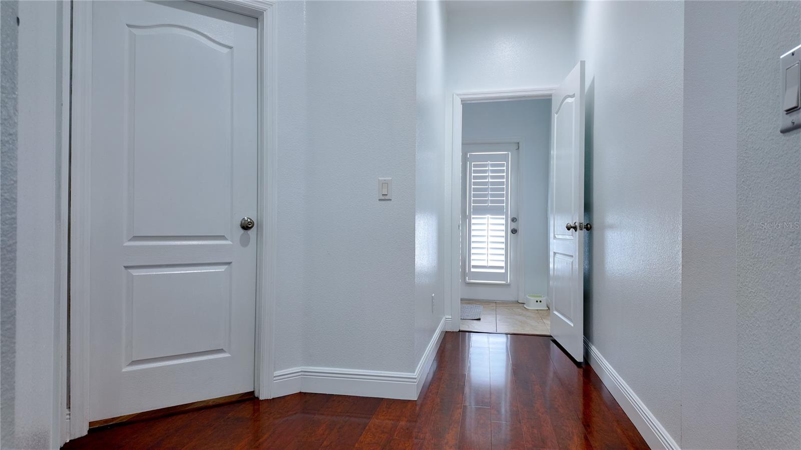 Image 9 of 27 For 4882 Larkenheath Drive