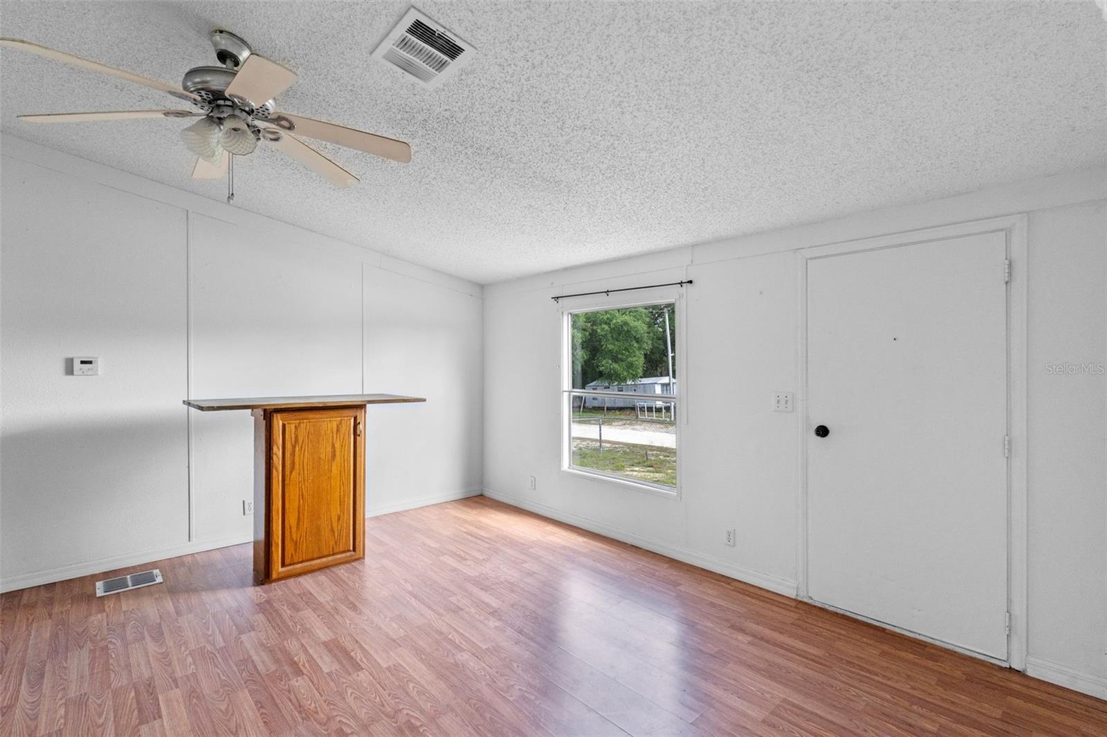 Image 16 of 23 For 10431 127th Lane
