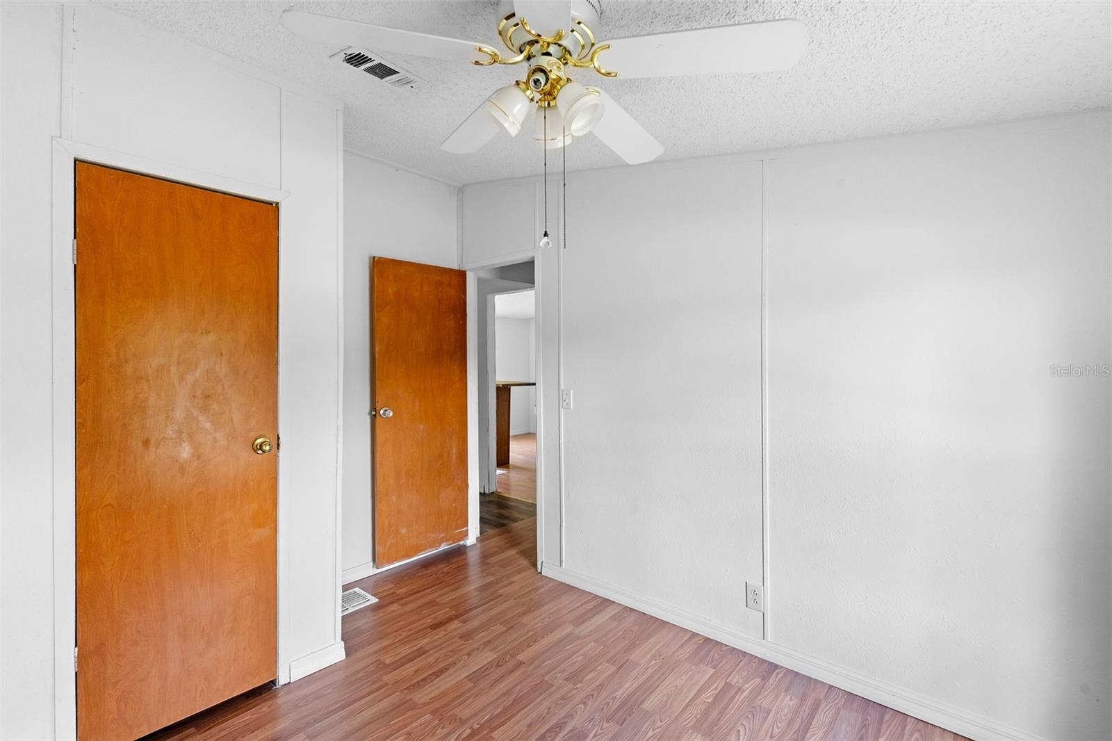 Image 18 of 23 For 10431 127th Lane