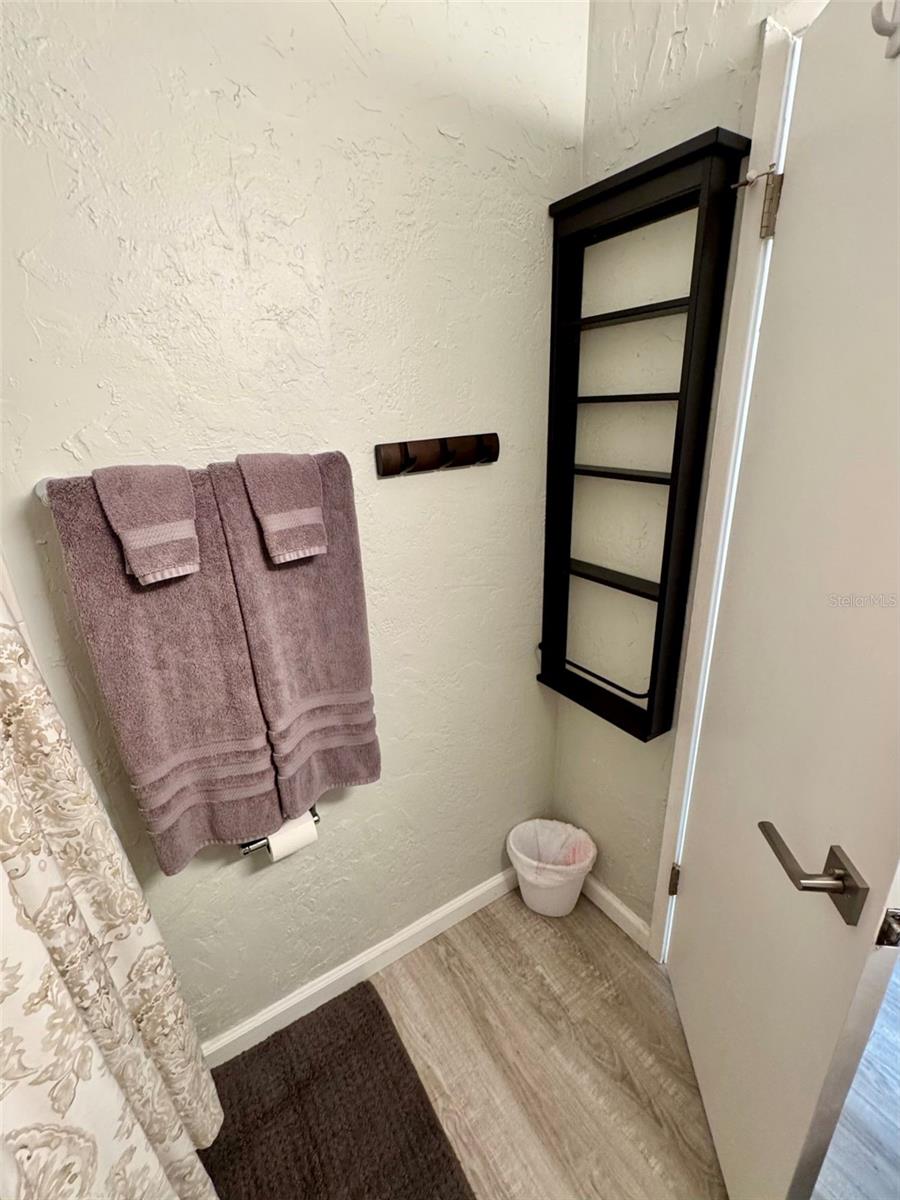 Image 11 of 43 For 3031 49th Street S