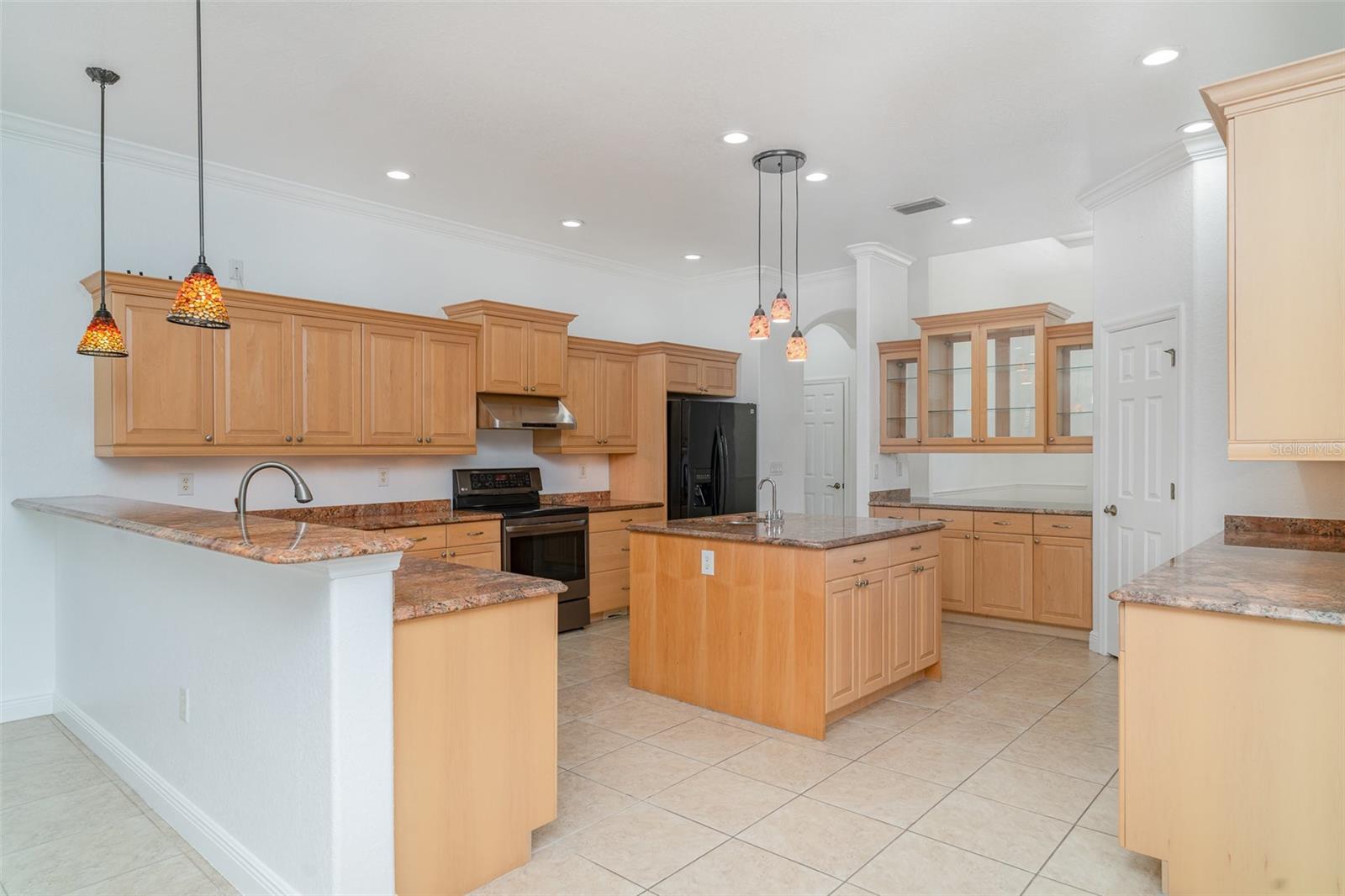 Image 14 of 50 For 6120 9th Avenue Circle Ne