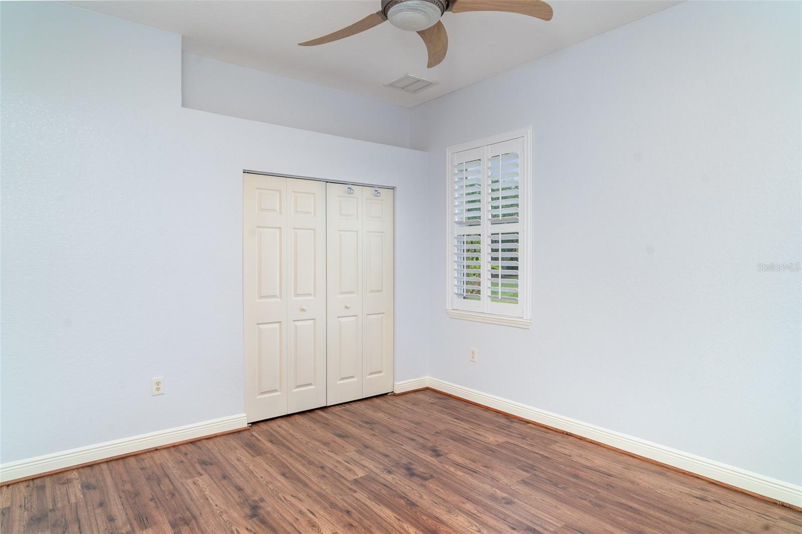 Image 32 of 50 For 6120 9th Avenue Circle Ne
