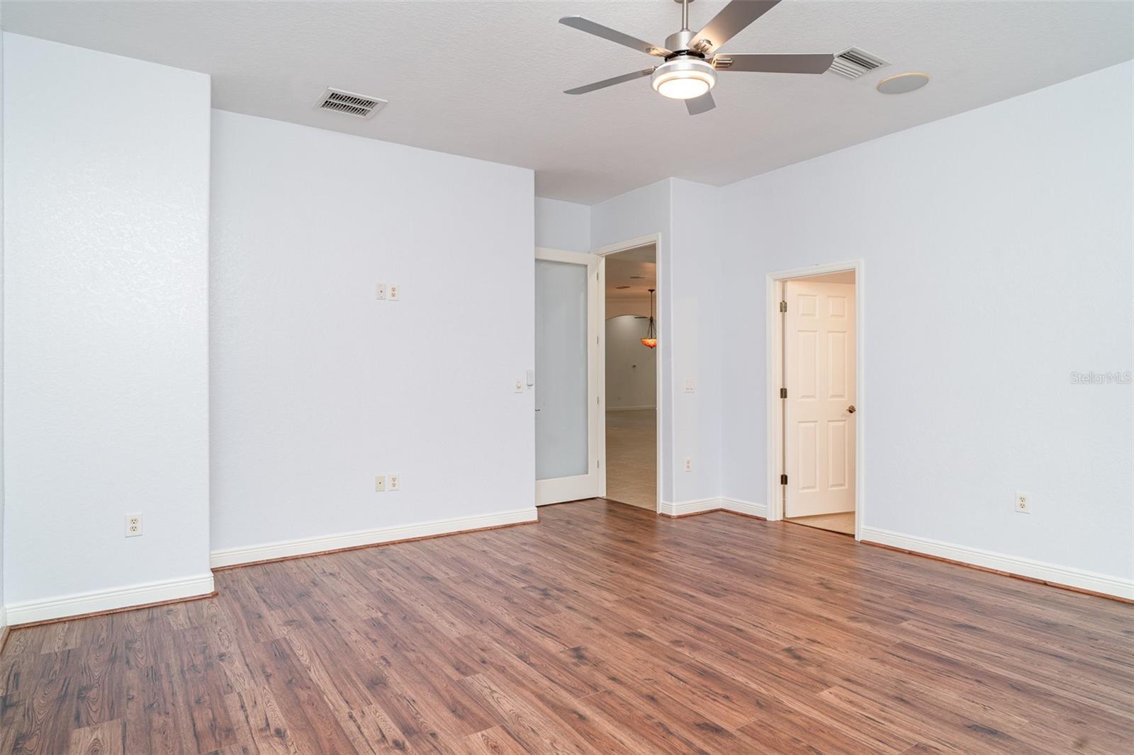 Image 34 of 50 For 6120 9th Avenue Circle Ne