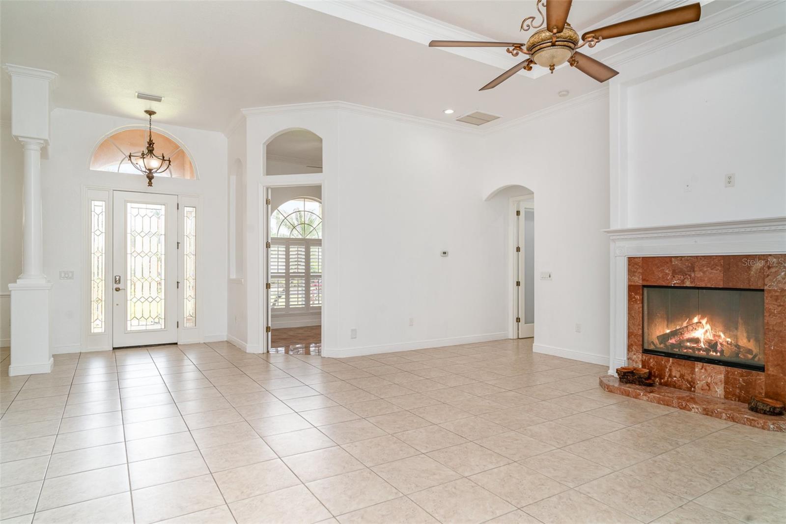 Image 6 of 50 For 6120 9th Avenue Circle Ne