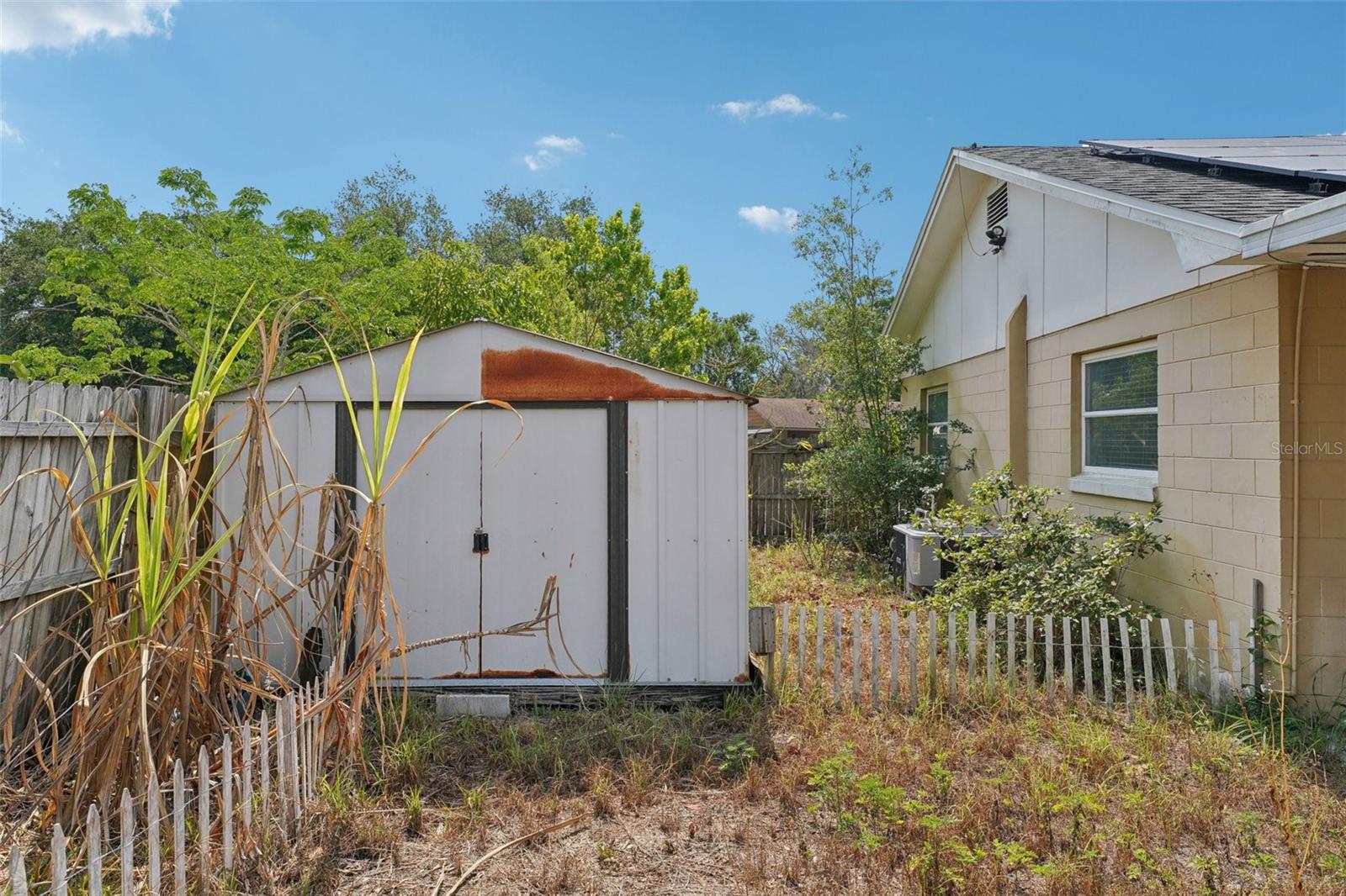 Image 45 of 70 For 503 Holt Circle