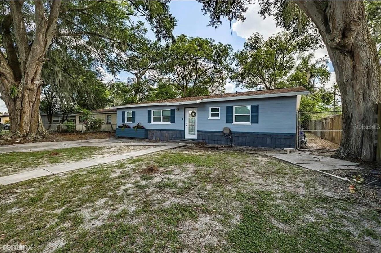 Image 3 of 35 For 5932 Hilltop Lane E