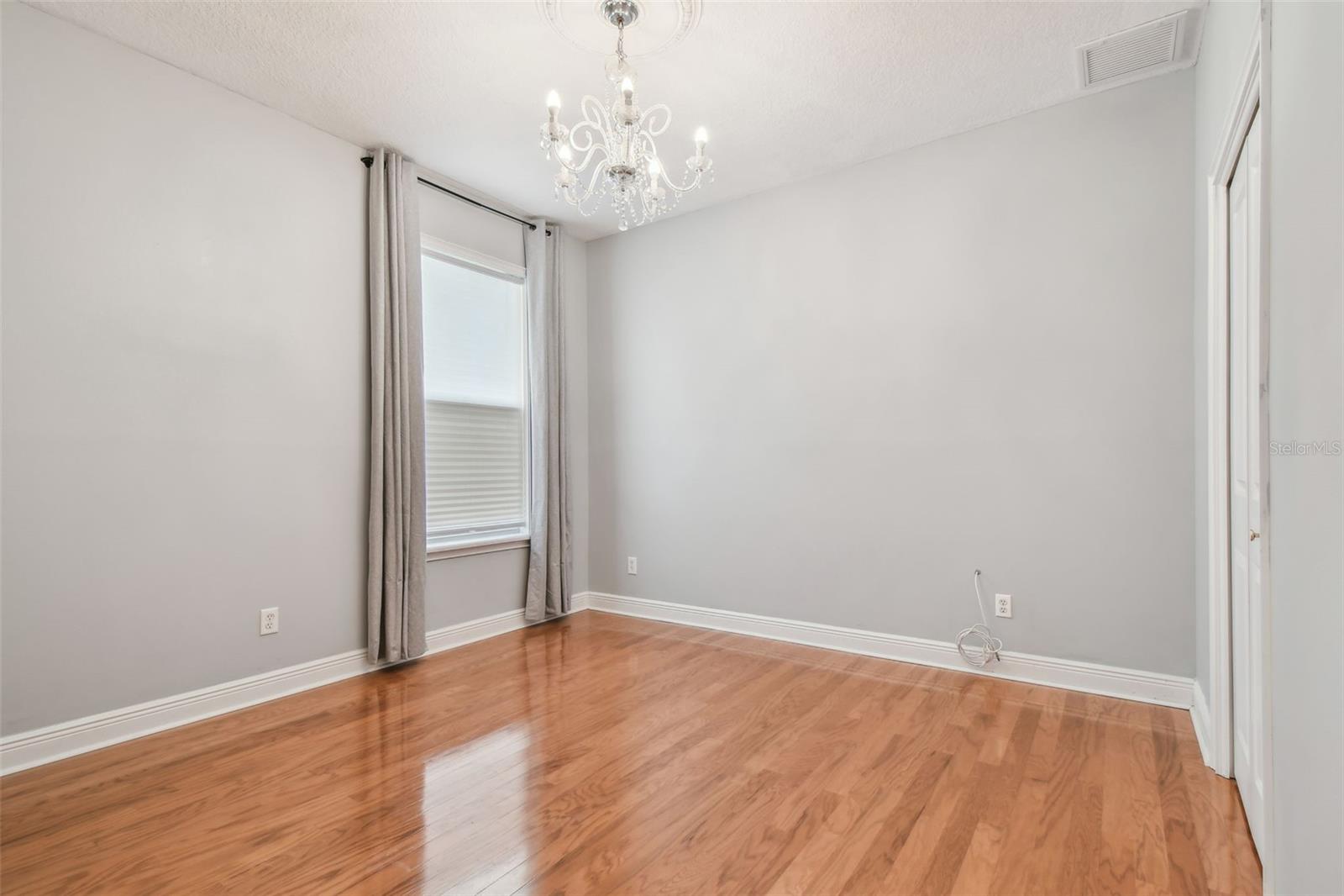 Image 33 of 100 For 21215 Preservation Drive