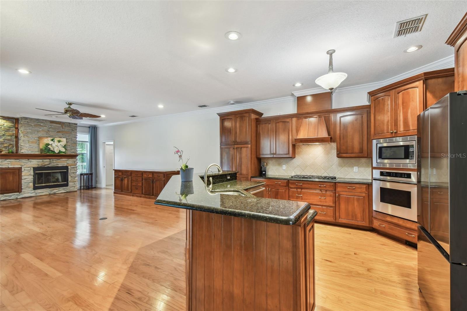 Image 9 of 100 For 21215 Preservation Drive
