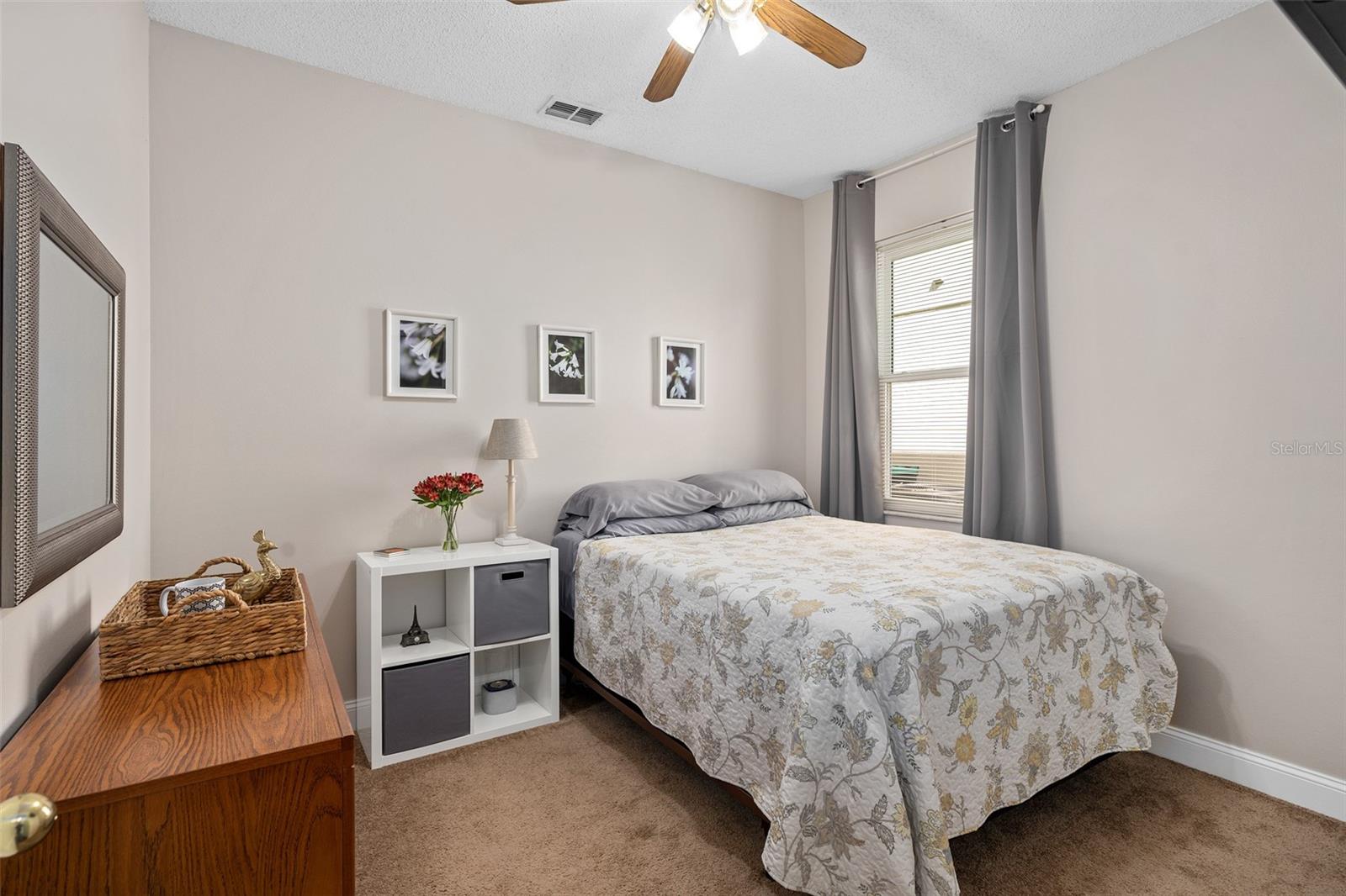 Image 28 of 32 For 460 Tess Court