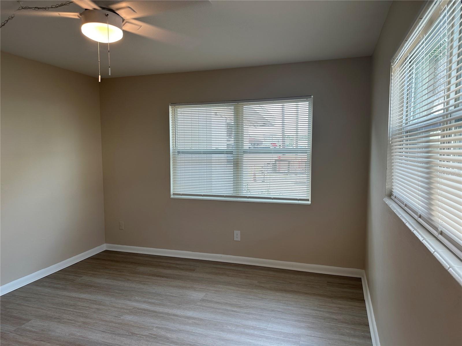 Image 7 of 15 For 334 33rd Avenue N