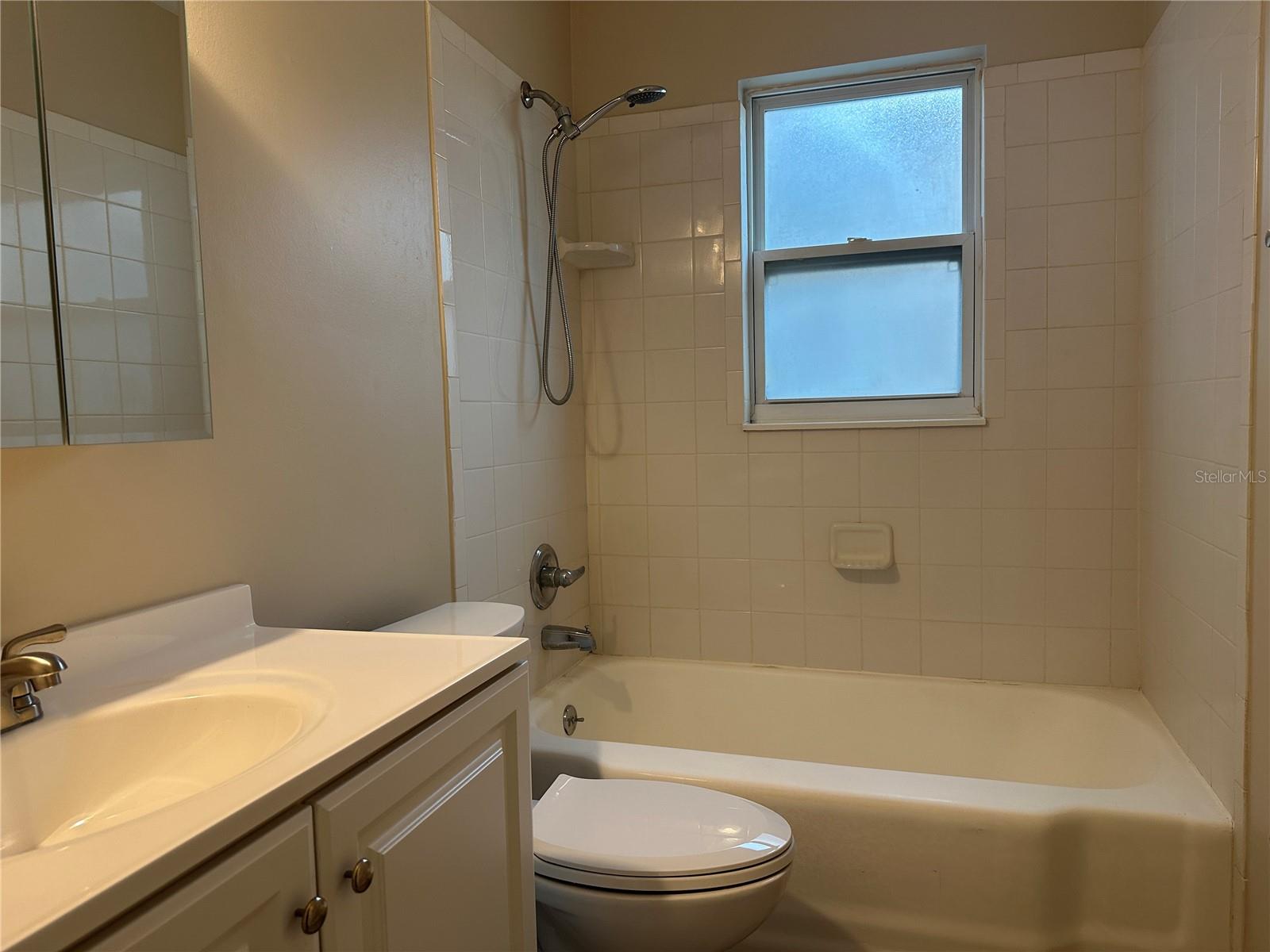 Image 9 of 15 For 334 33rd Avenue N