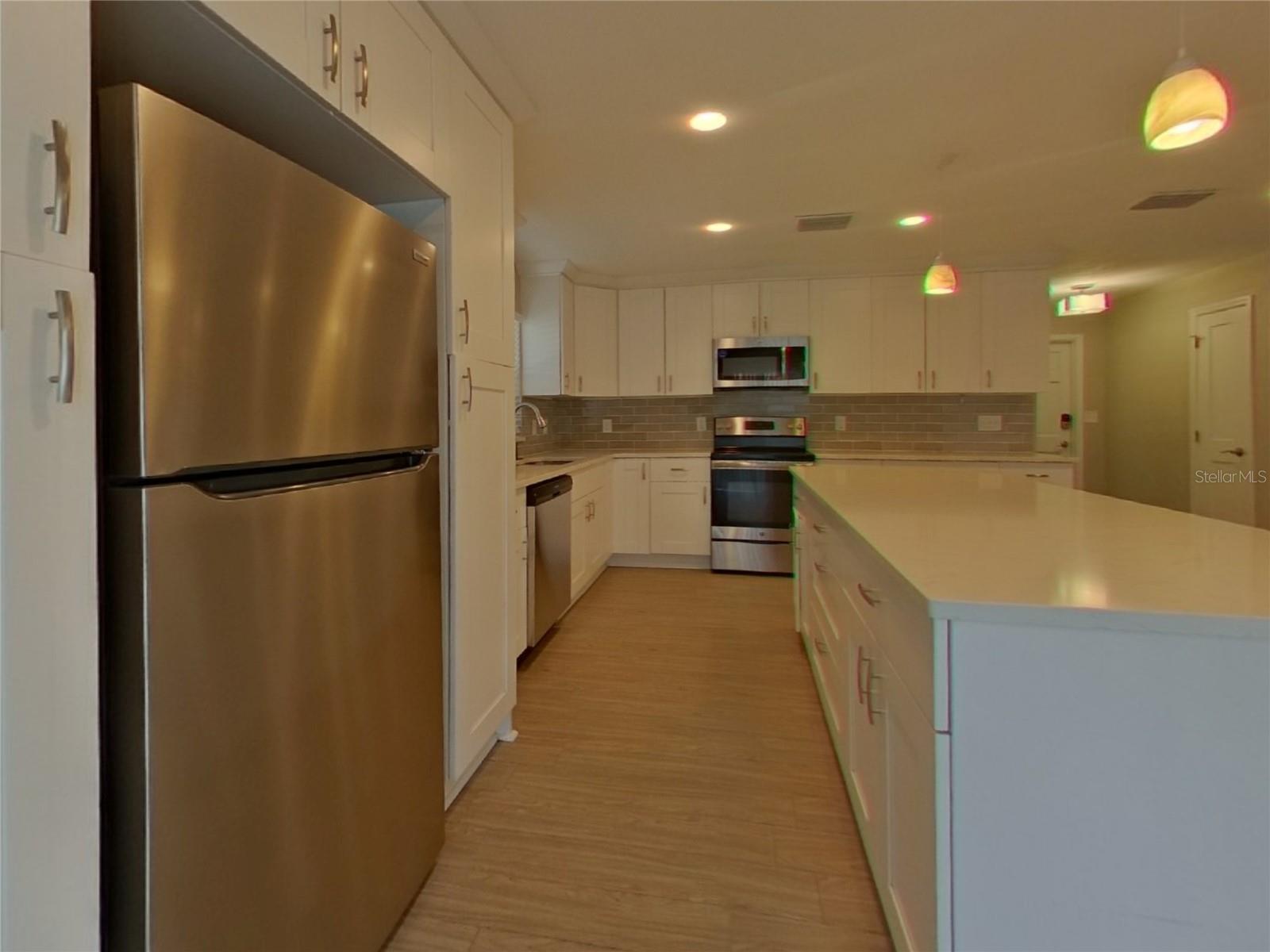 Image 6 of 19 For 795 7th Street S