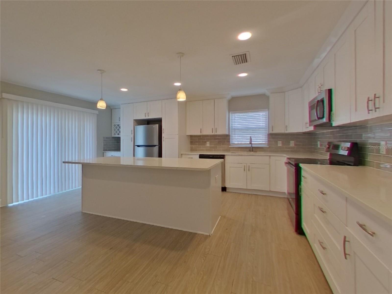 Image 7 of 19 For 795 7th Street S