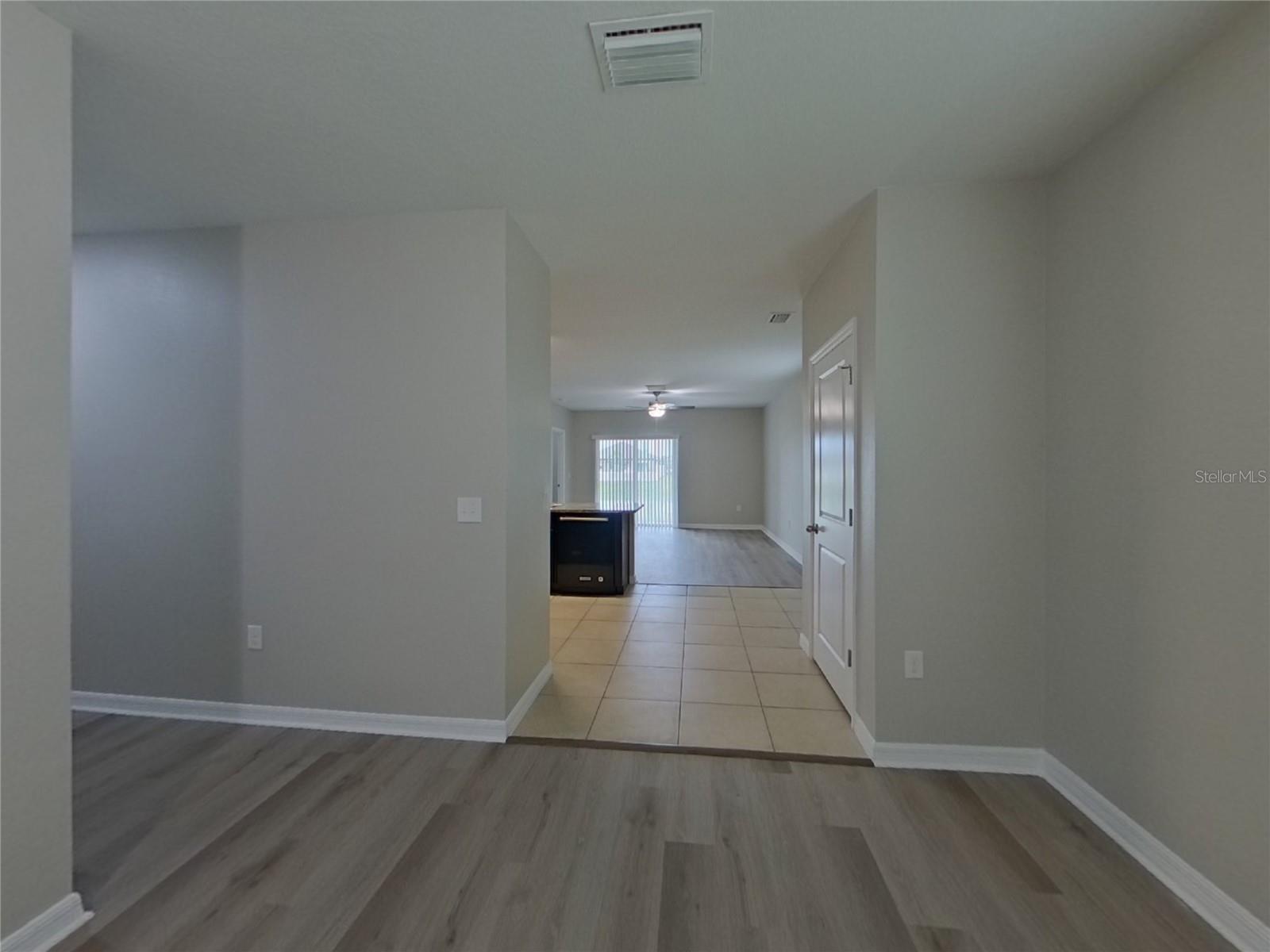 Image 3 of 12 For 4719 Lindever Lane