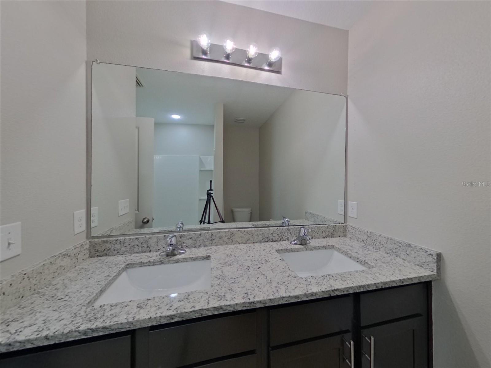 Image 7 of 12 For 4719 Lindever Lane