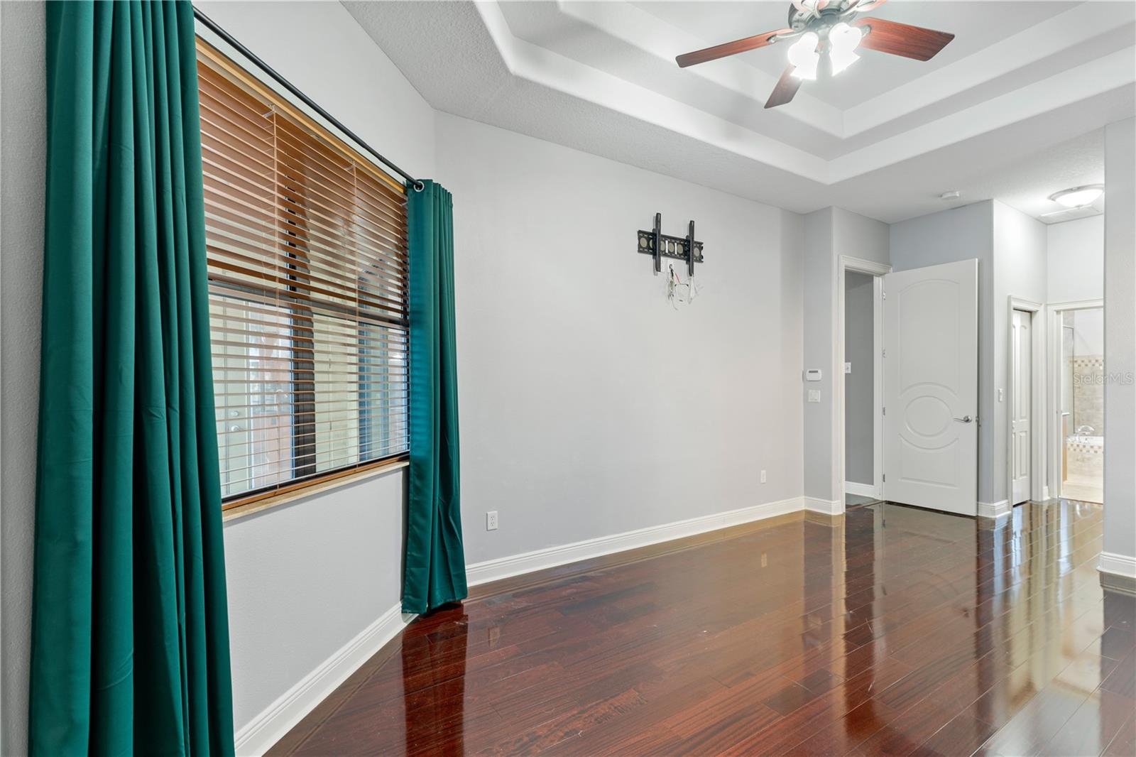 Image 19 of 80 For 15104 Azra Drive