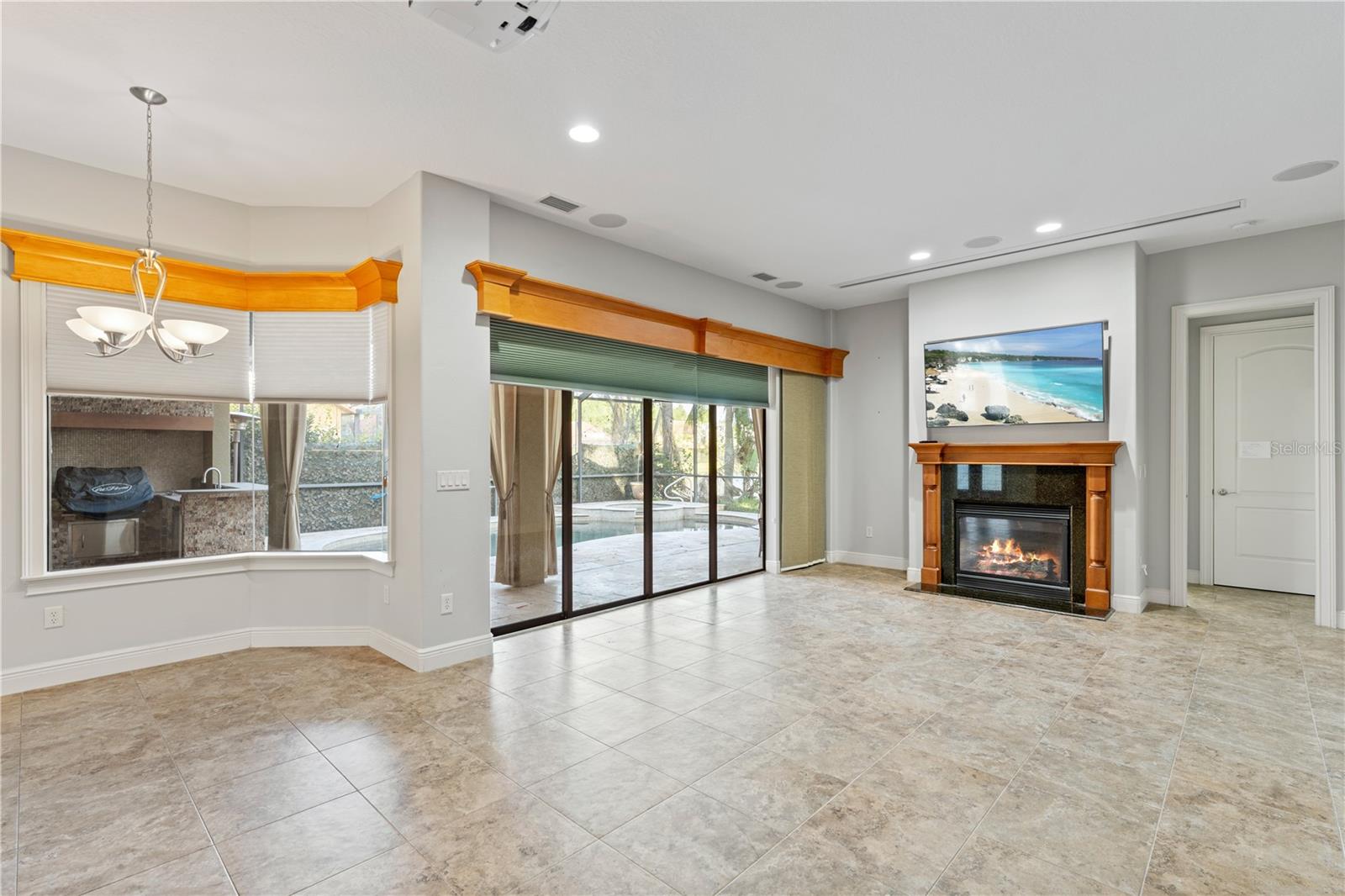 Image 31 of 80 For 15104 Azra Drive