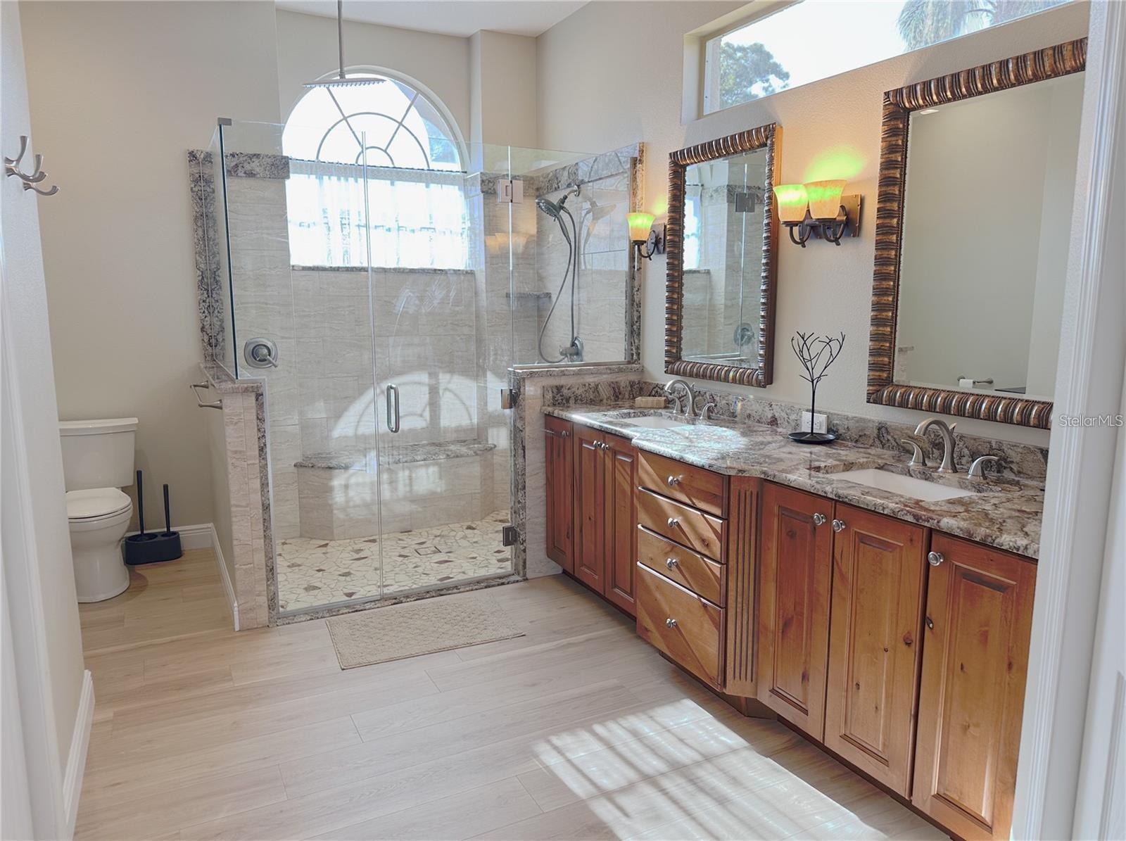 Image 30 of 66 For 2679 Saddlewood Lane
