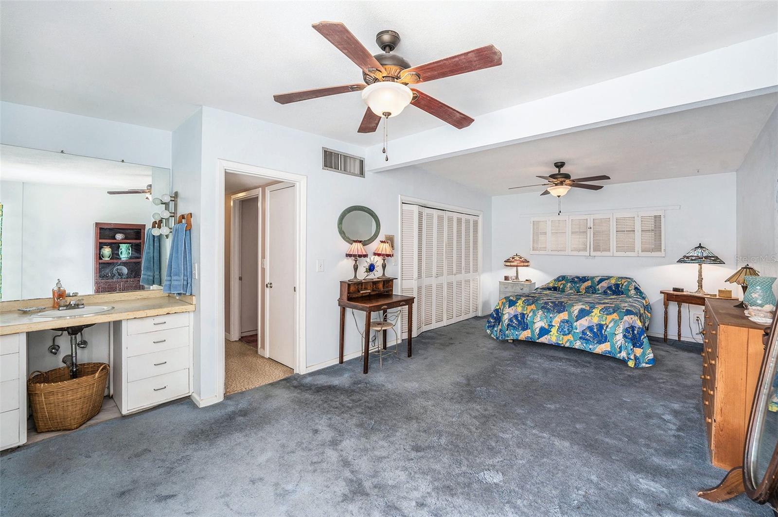 Image 14 of 29 For 5250 12th Street N