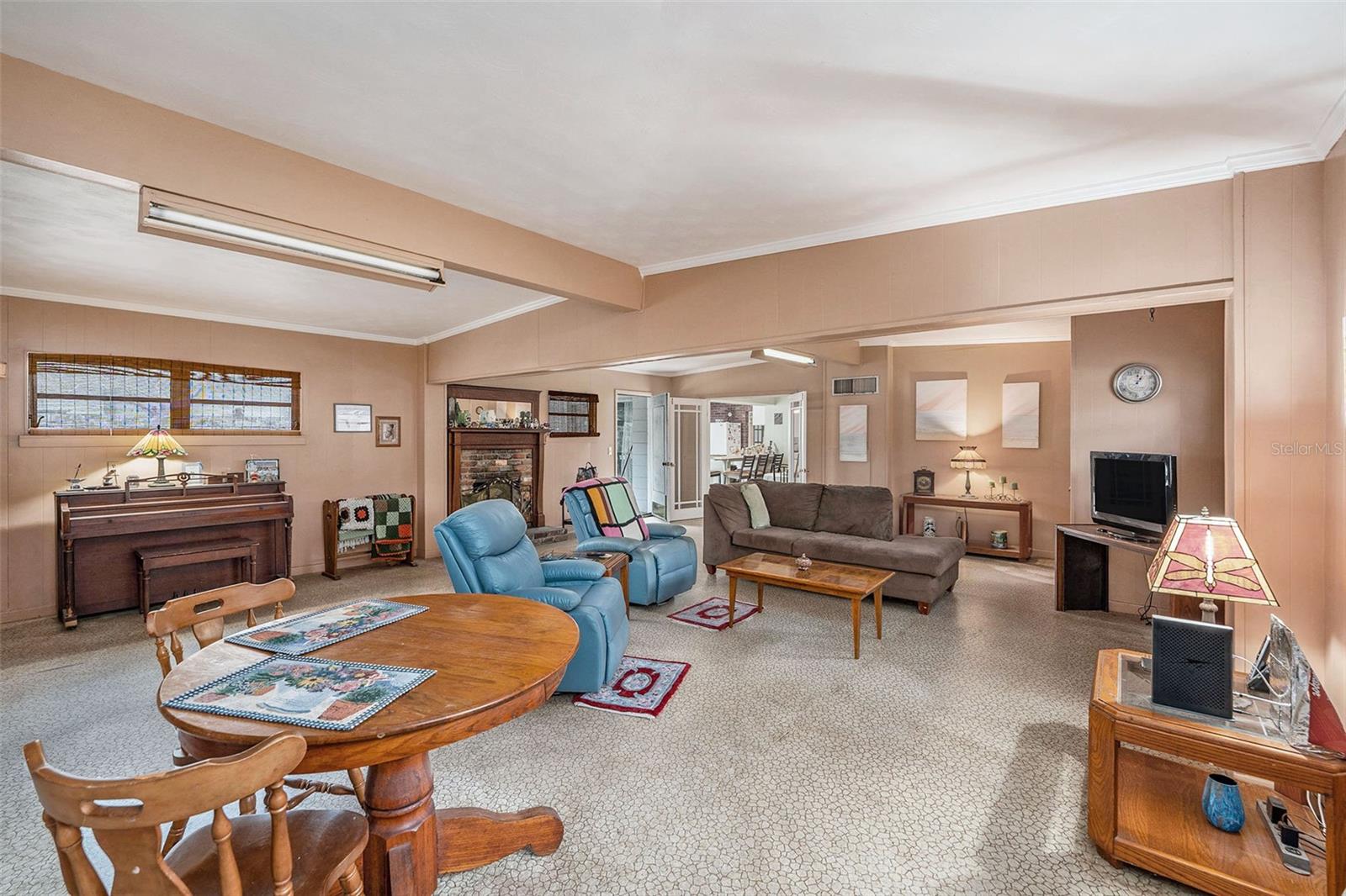 Image 22 of 29 For 5250 12th Street N