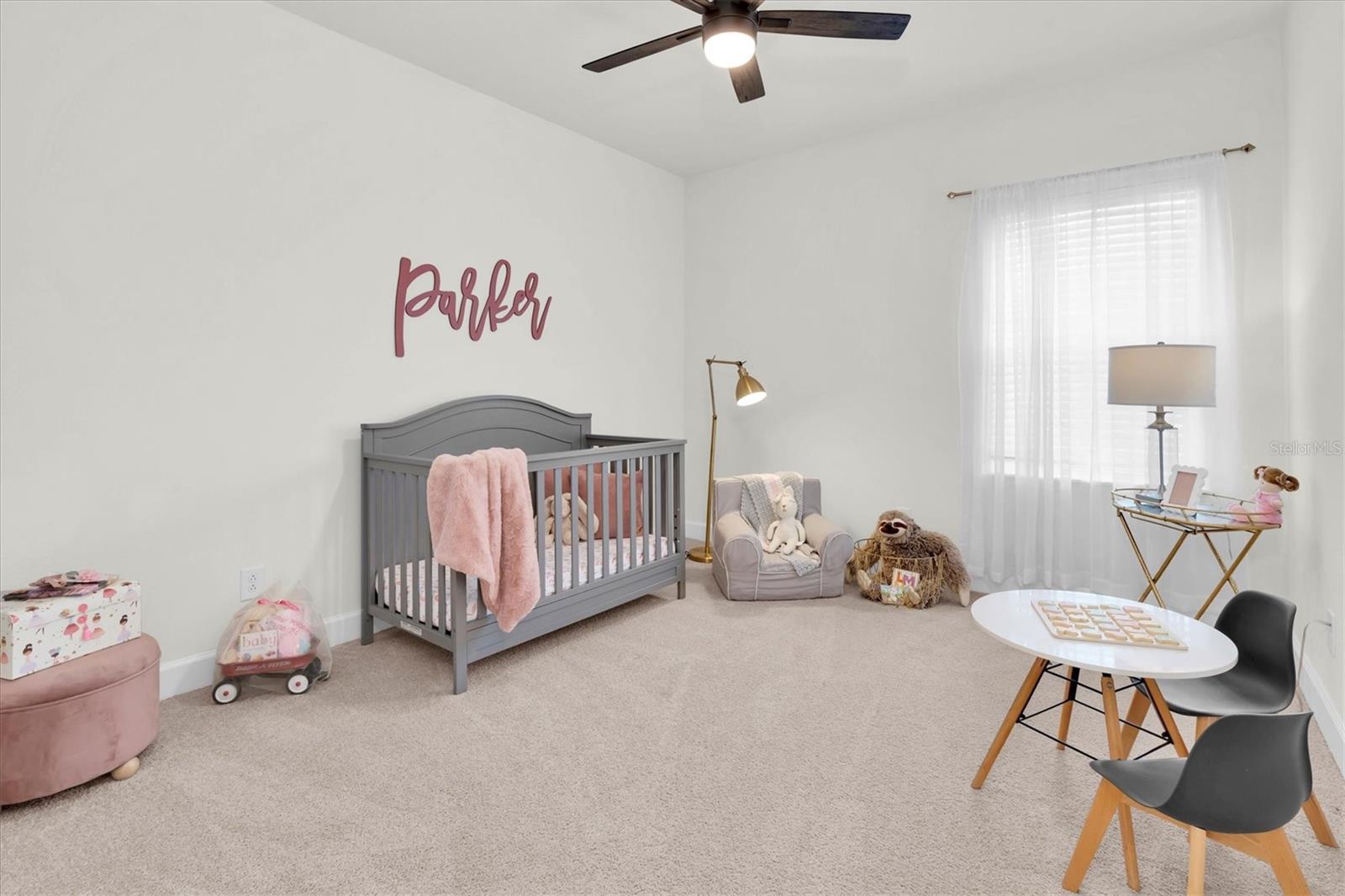 Listing photo id 32 for 3850 Bonfire Drive