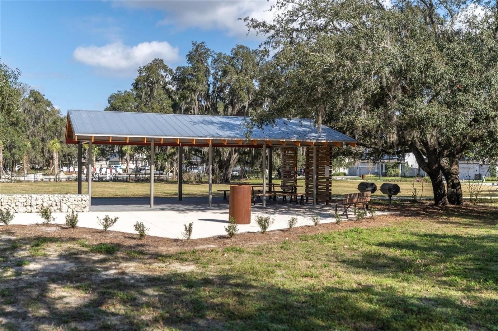 Listing photo id 65 for 3850 Bonfire Drive