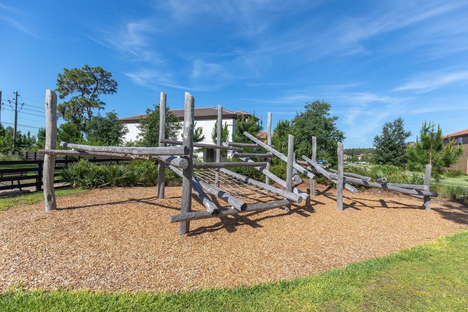 Listing photo id 80 for 3850 Bonfire Drive