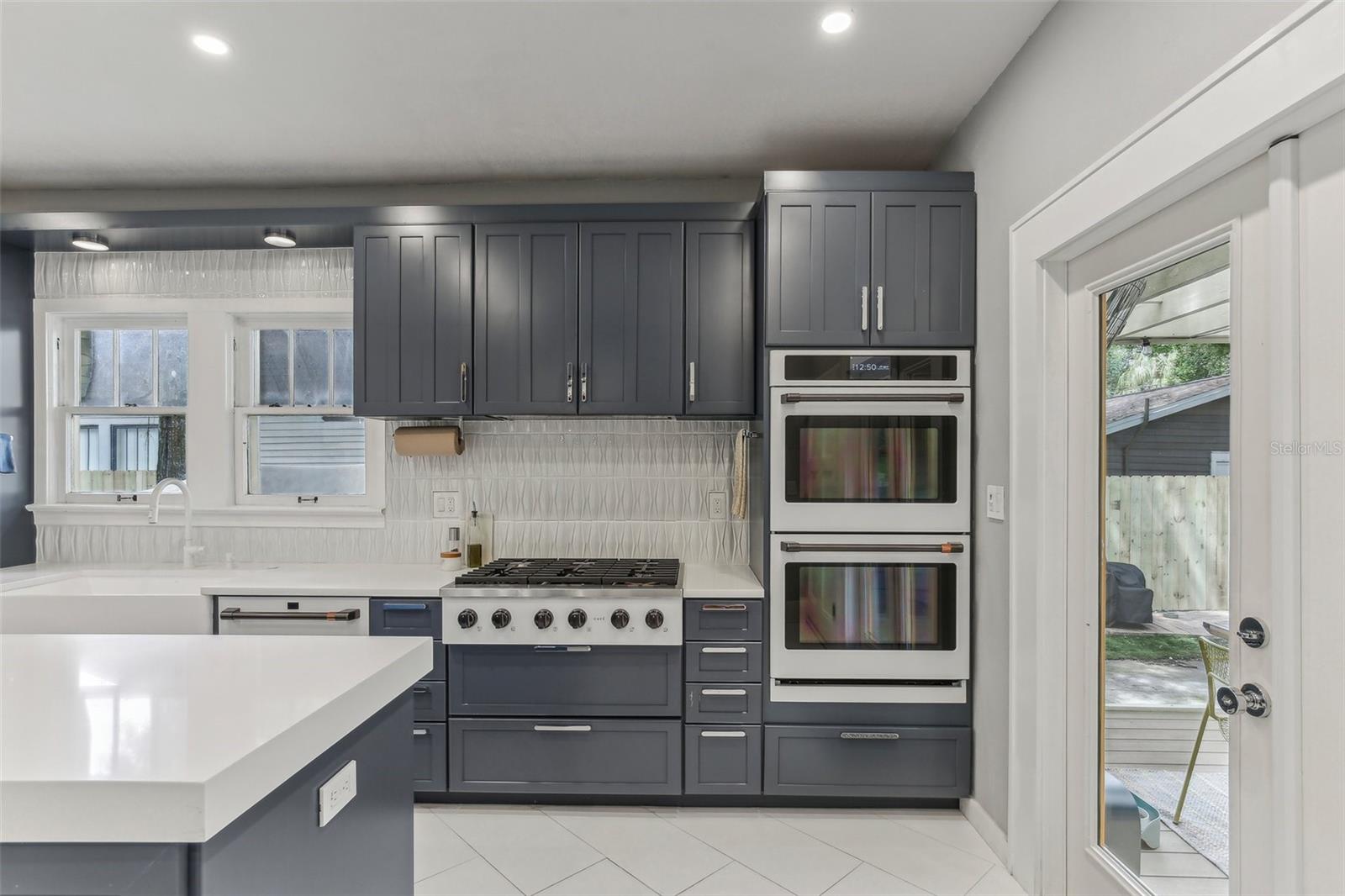 Image 11 of 45 For 1402 Powhatan Avenue